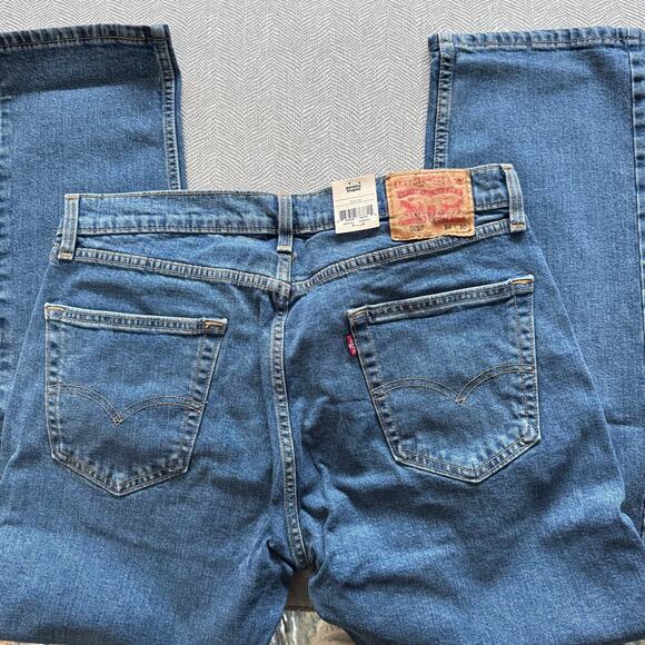 NEW Levi’s 505 Regular 34x30 Medium Wash - New in Package Levi's 505 - Picture 4 of 5
